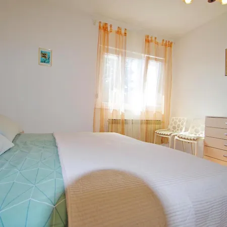 Aurelia Διαμέρισμα Πούλα