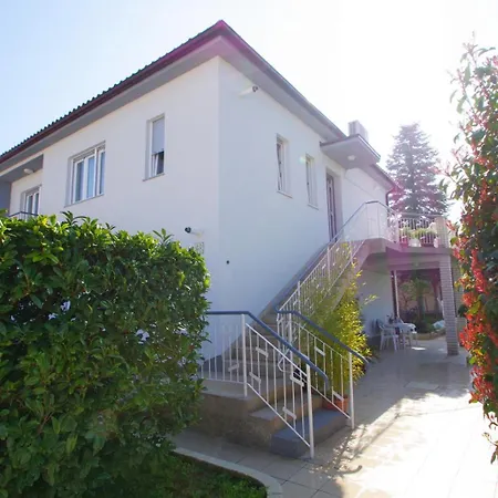 Aurelia Apartman Póla